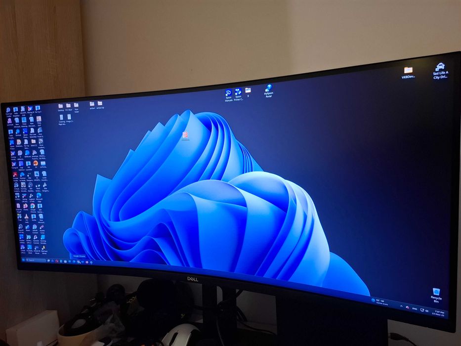 Monitor curbat ultrawide 34 inch Dell S3422DW