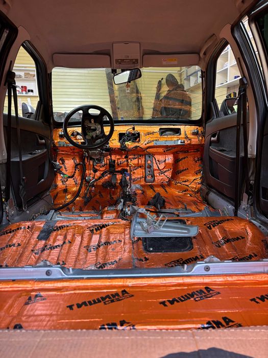 Шумоизоляция автомобиля. Тихий салон за 1 ден.