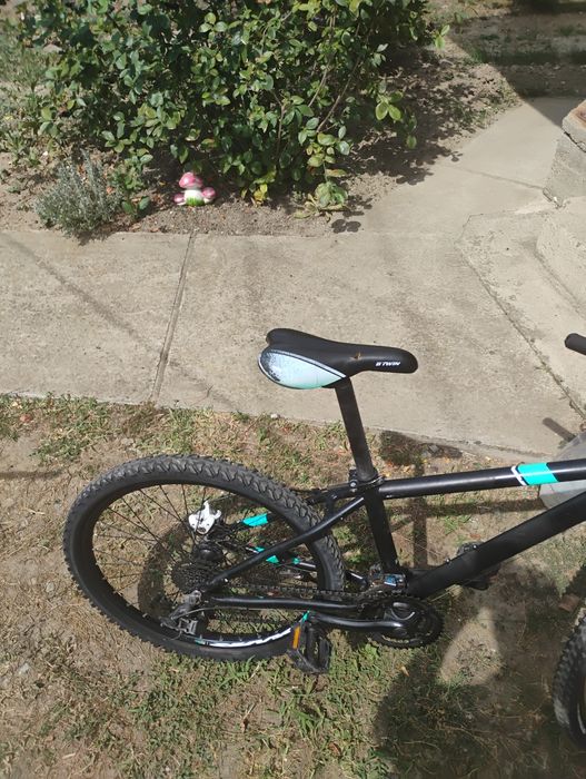 Vând bicicleta in stare bună