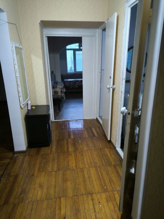 Аренда квартиры сергели 8а 2/5/9 350&