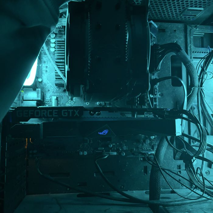 gtx 1660 super asus ROG Strix RGB 6gb