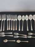 Tacamuri suflate cu argint 25 de piese, ștanța silver plated