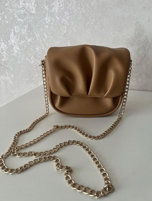 Стильная и компактная сумка