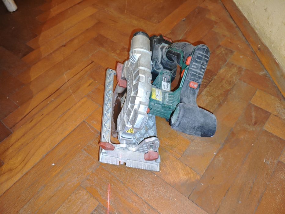 Цинколяр на батерия Parkside