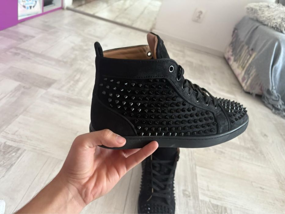 Pantofi Christian Loubutin