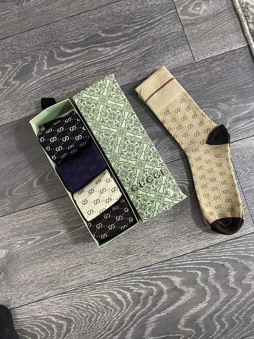 Sosete gucco 5 la set 80 lei