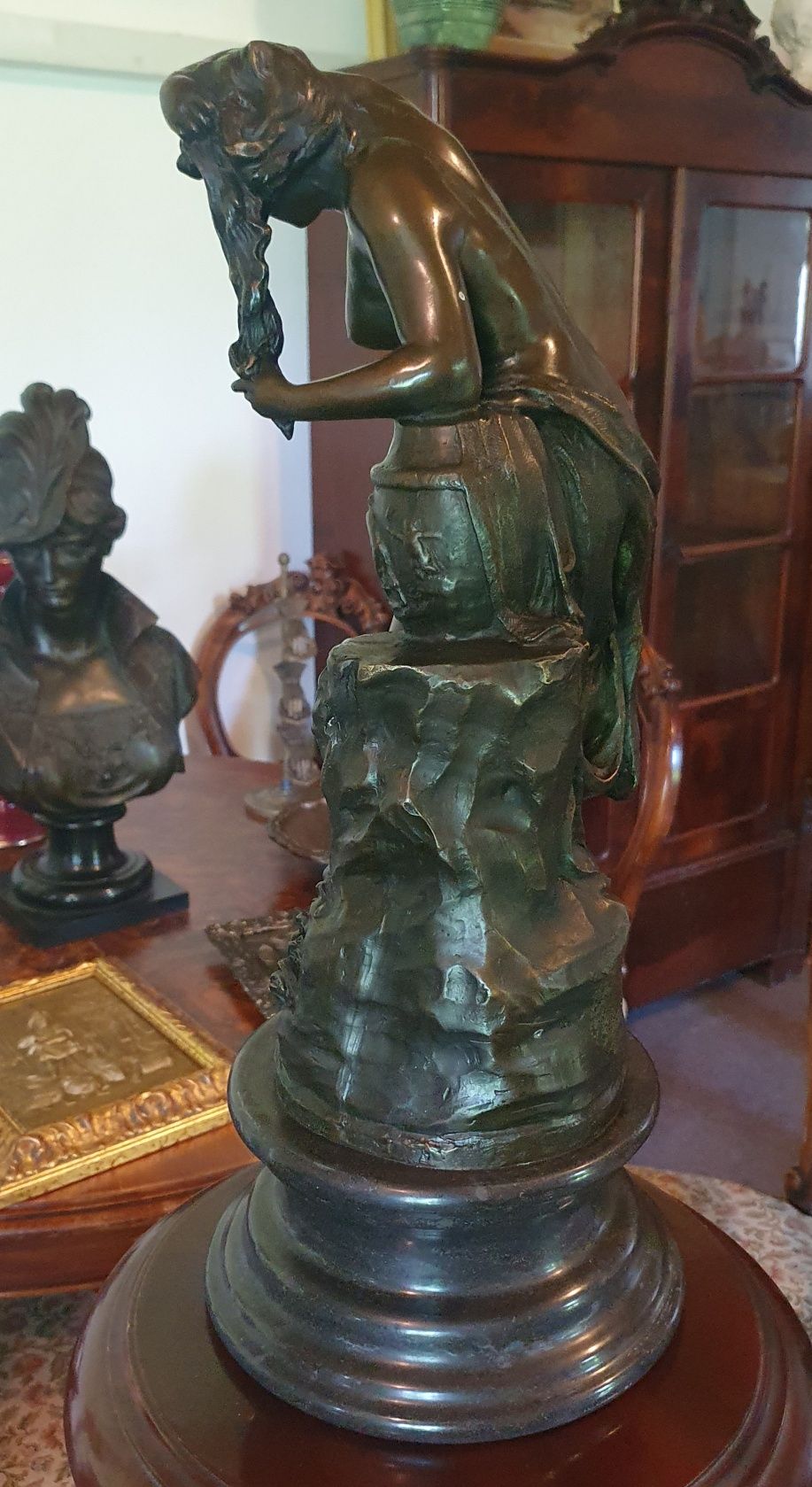 Statuetă Bronz *** vintage / antic / vechi / retro ***