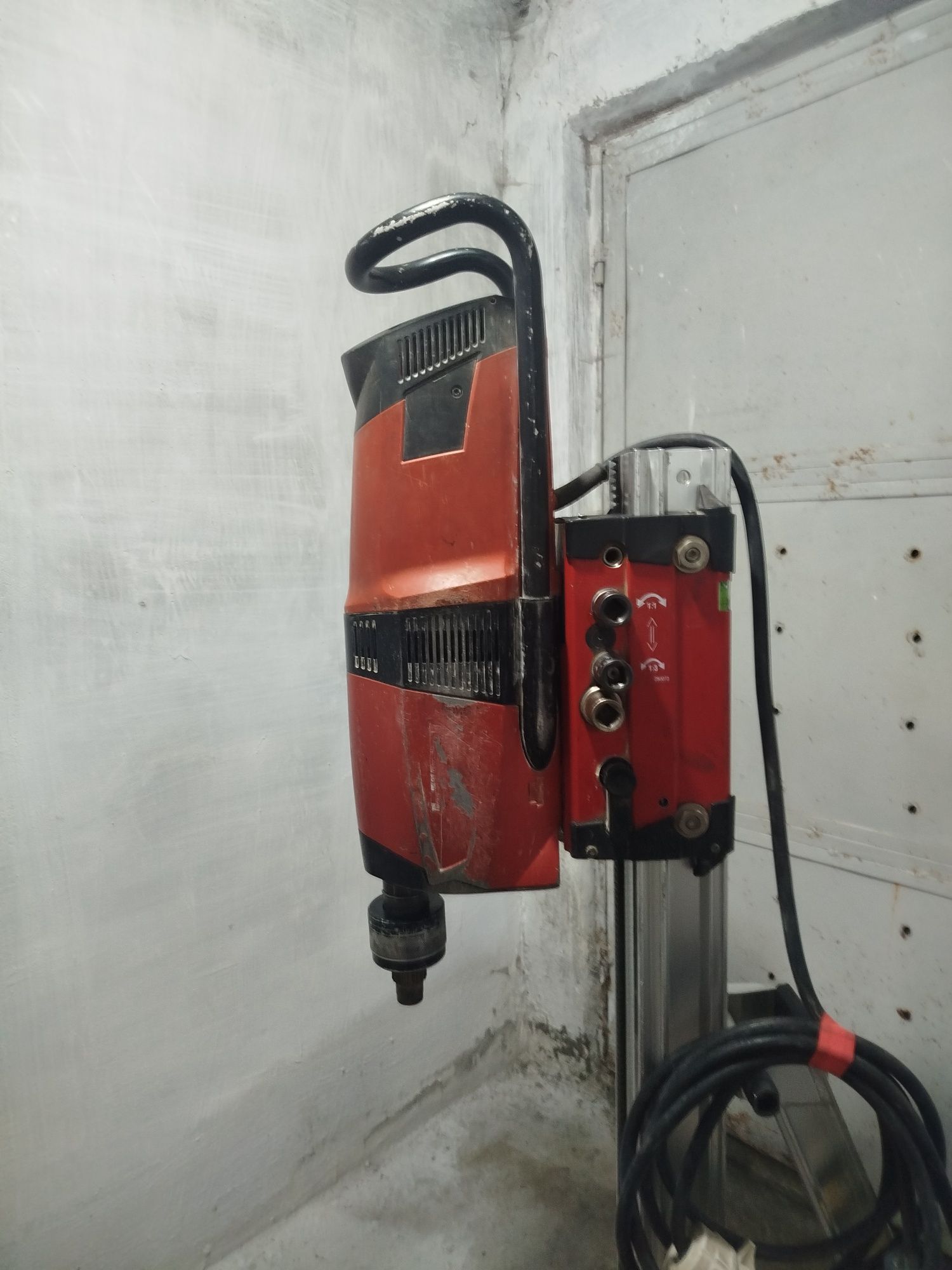 Carotă Hilti DD200 110v