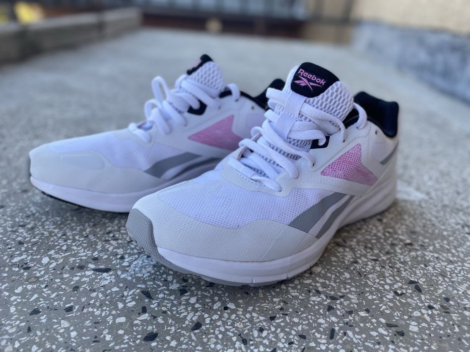 Маратонки Reebok , 39 номер