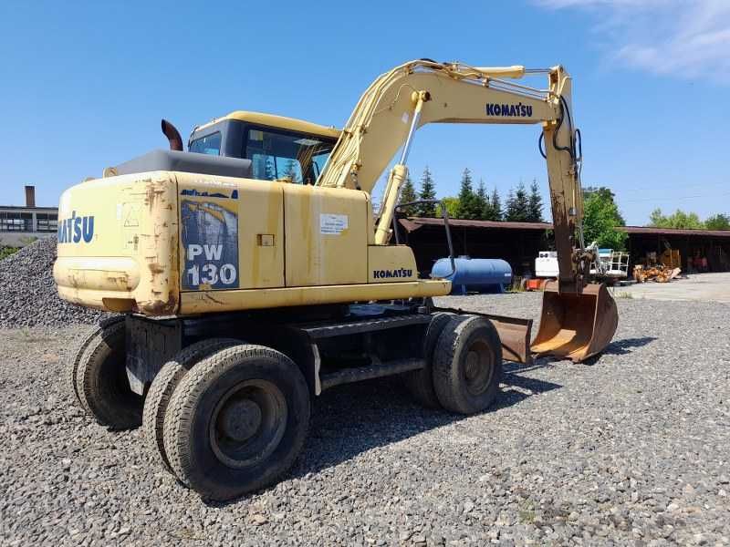 Exacavator pe roti Komatsu PW130, 13.9 tone, 2006