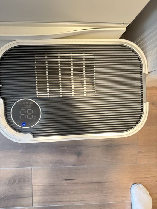 Purificator cu umidificare Beurer LR330