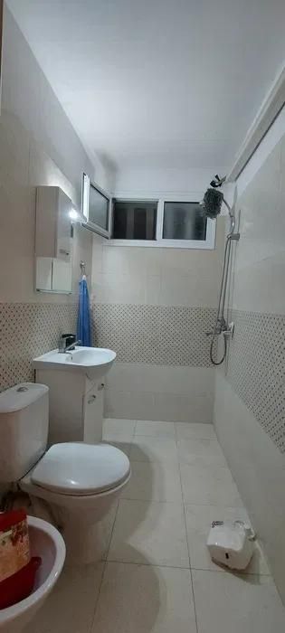 Дава се под наем Двустаен апартамент в Бургас, Лазур - 60 кв.м за 346.8 € - Снимка #5