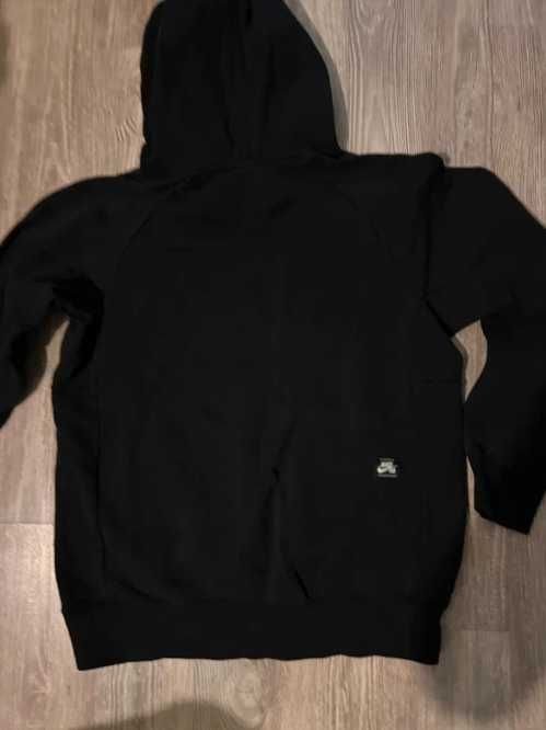 hanorac nike sb
marimea M