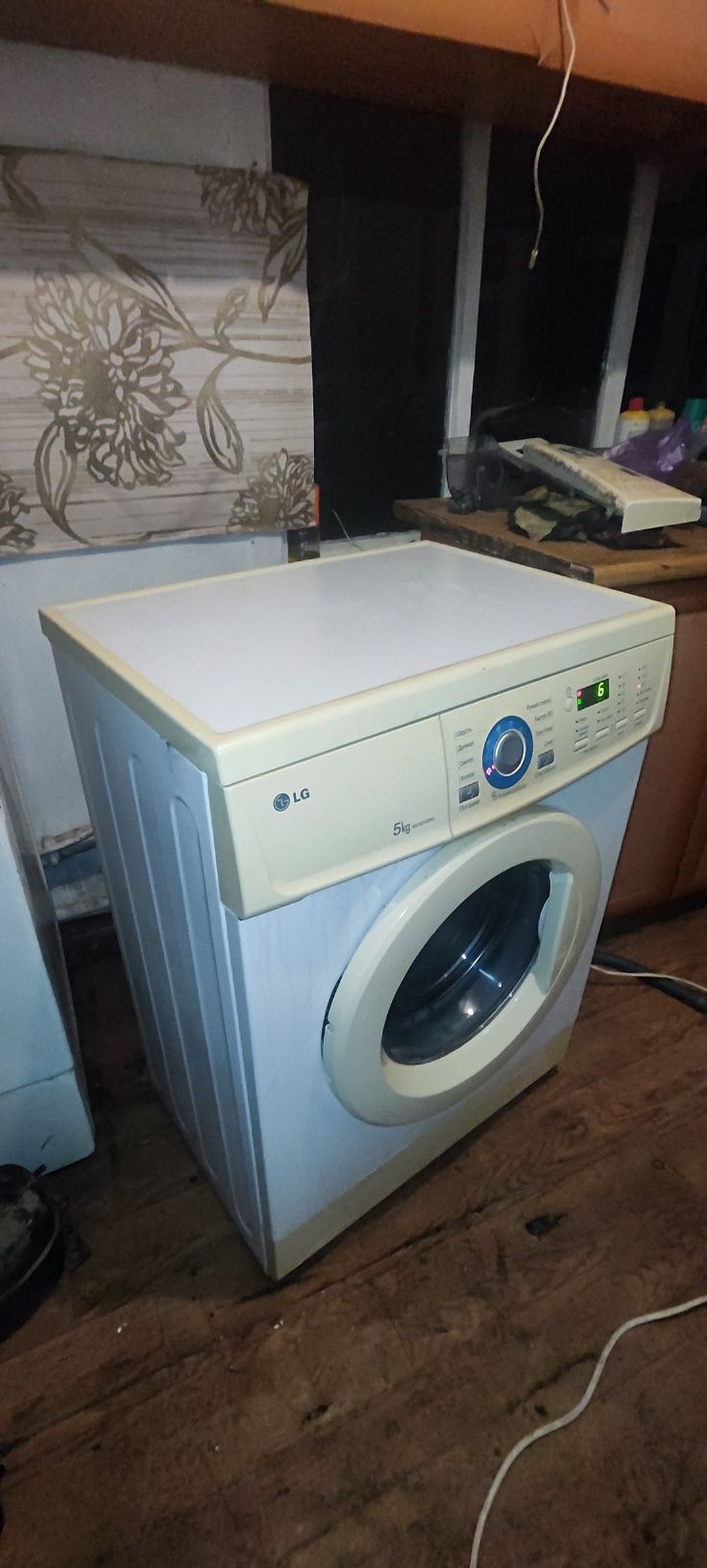 Срочно продам стиральную машину