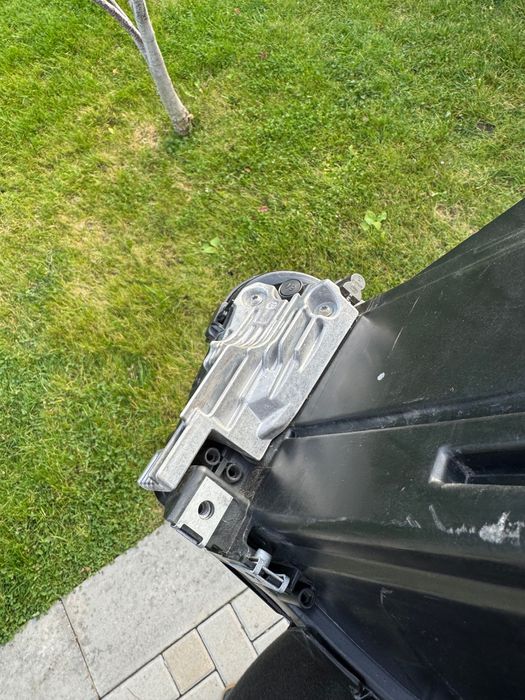 BMW GT F34 Ляв Dynamic Drive Фар (Ляв Фар