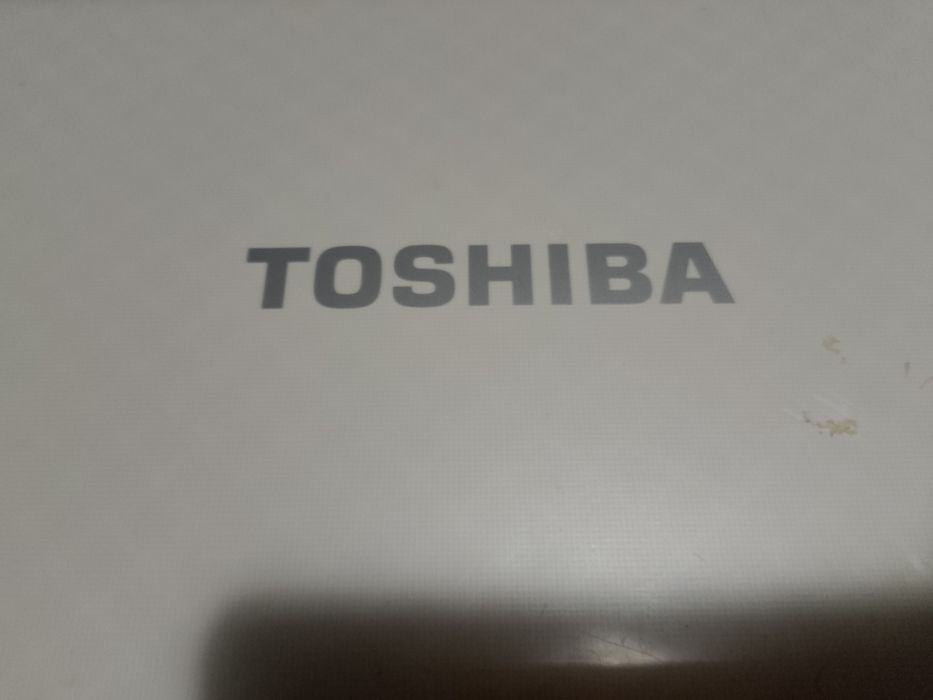 Laptop Toshiba office detalii in descriere!!!