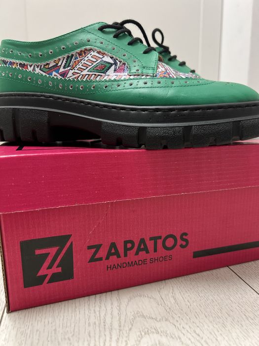 Papuci casual din piele naturala