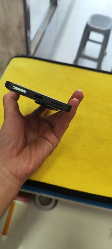 Xiaomi 13 t.  Juda arzon