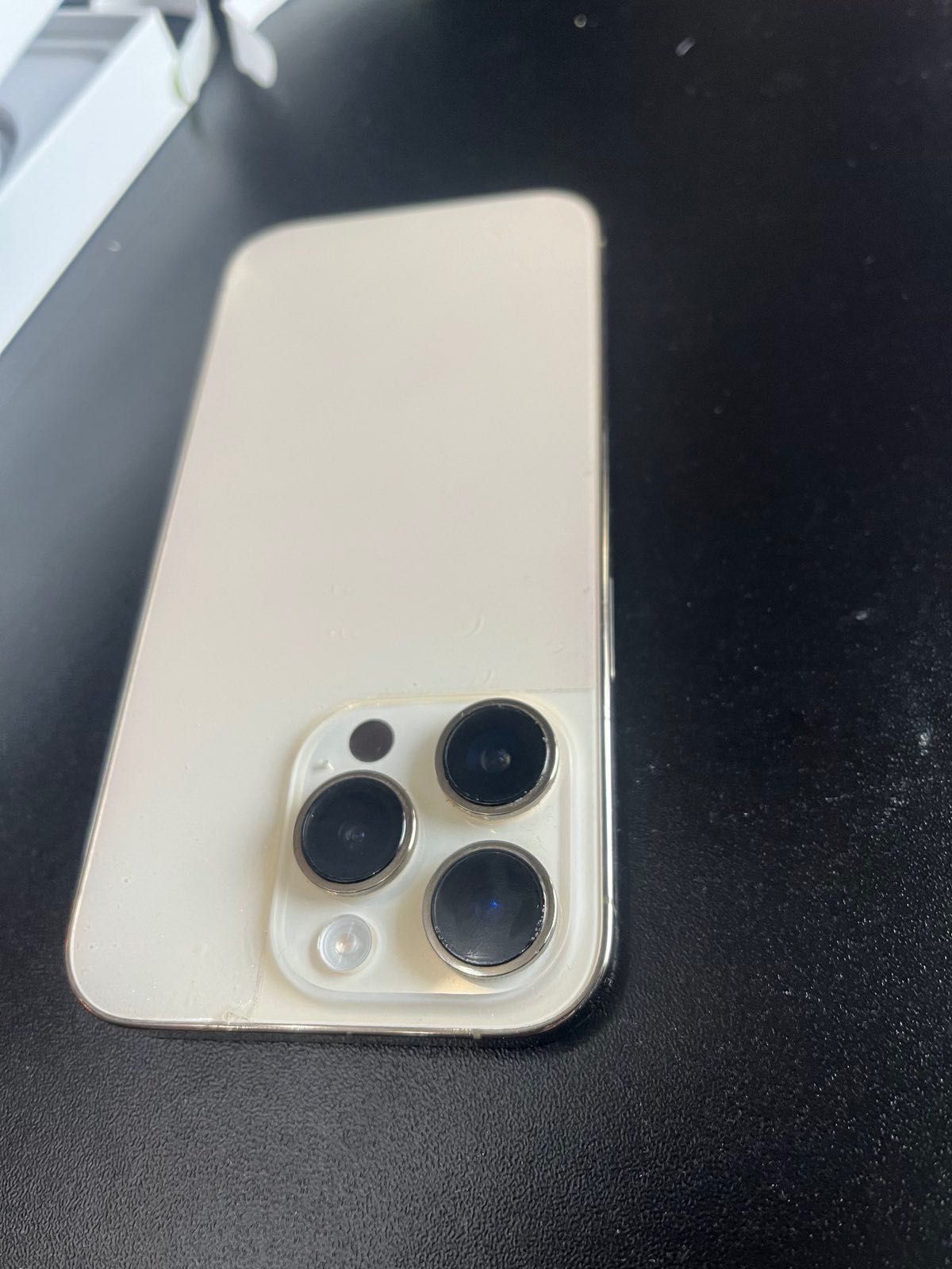 iPhone 14 Pro 85% батерия