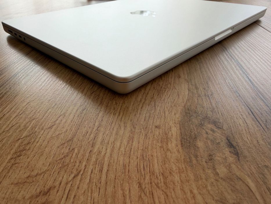 MacBook Pro 16" M4 PRO Chip 14-CPU/20-GPU/48GB RAM/512GB SSD В ГАРАНЦИЯ 8.06.2028г. — миниатюра 5