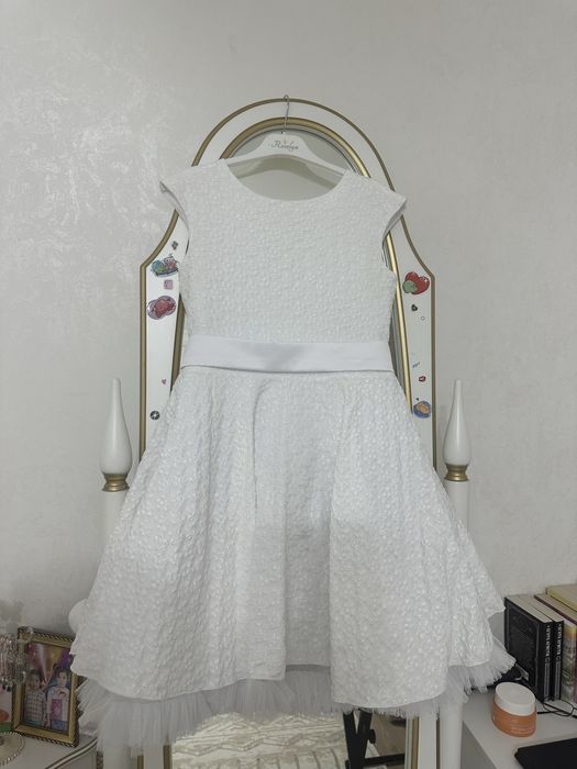 Платье для девочки белое