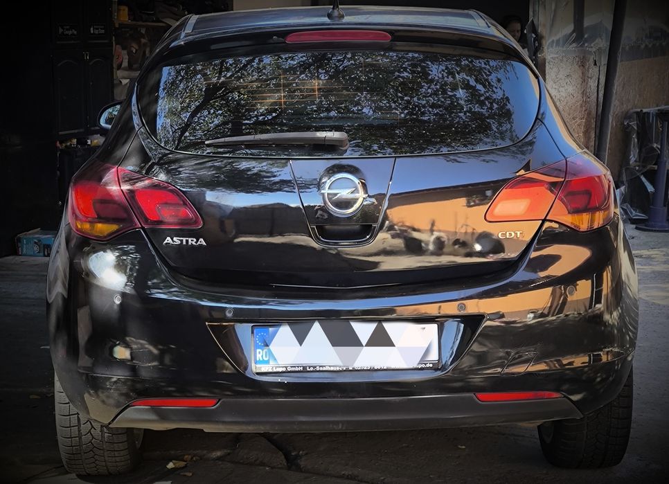Opel astra j 2012