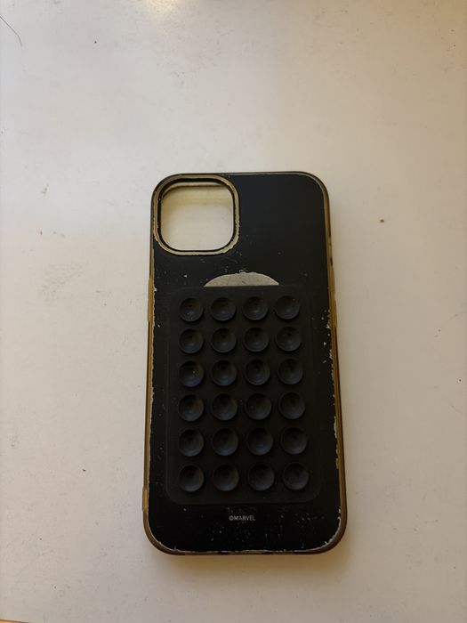 Калъфи за iphone 13