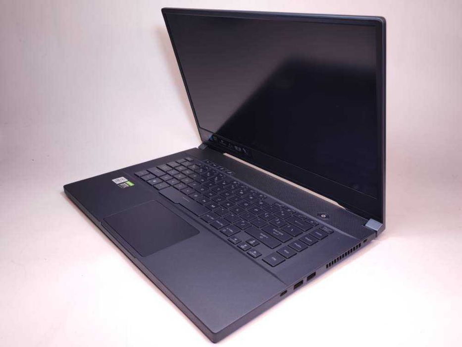 Asus Rog Zephyrus M15  i7-10875H, RTX 2070 Max-Q (8GB) | TotalConvert