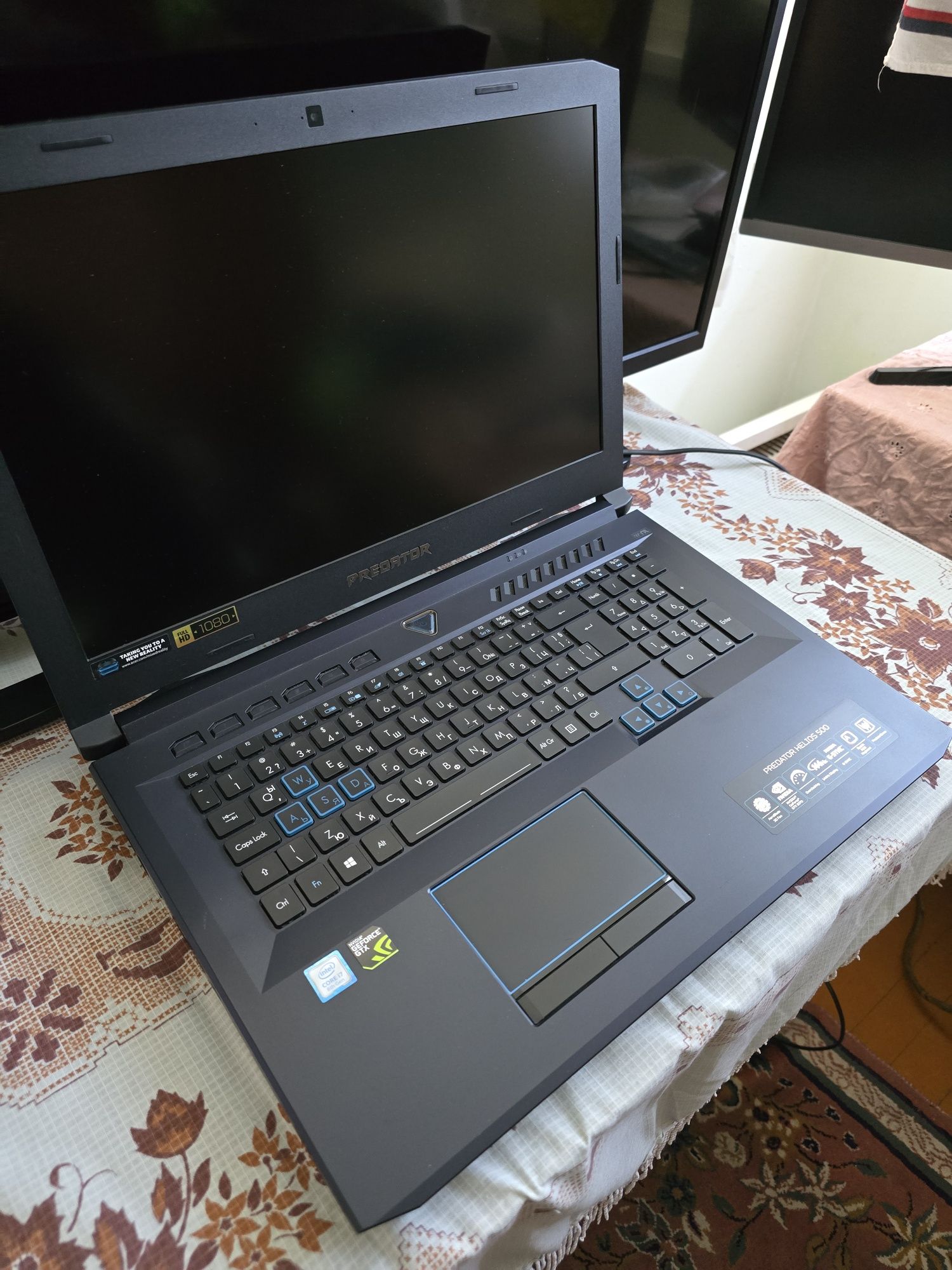 Acer predator helios 500
