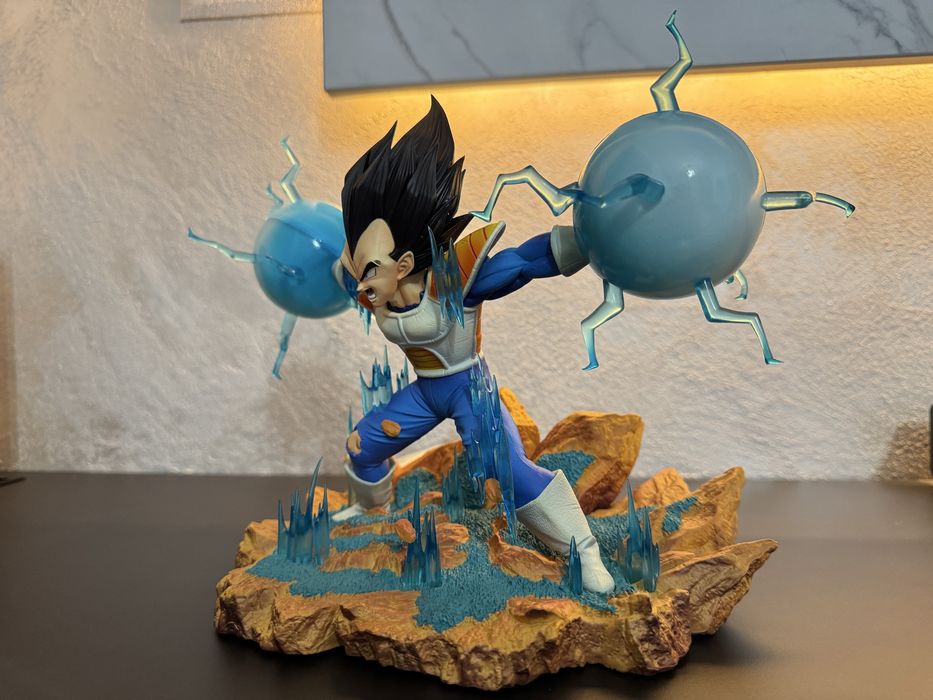 Vand figurina Dragon Ball Z — Vegeta Namek