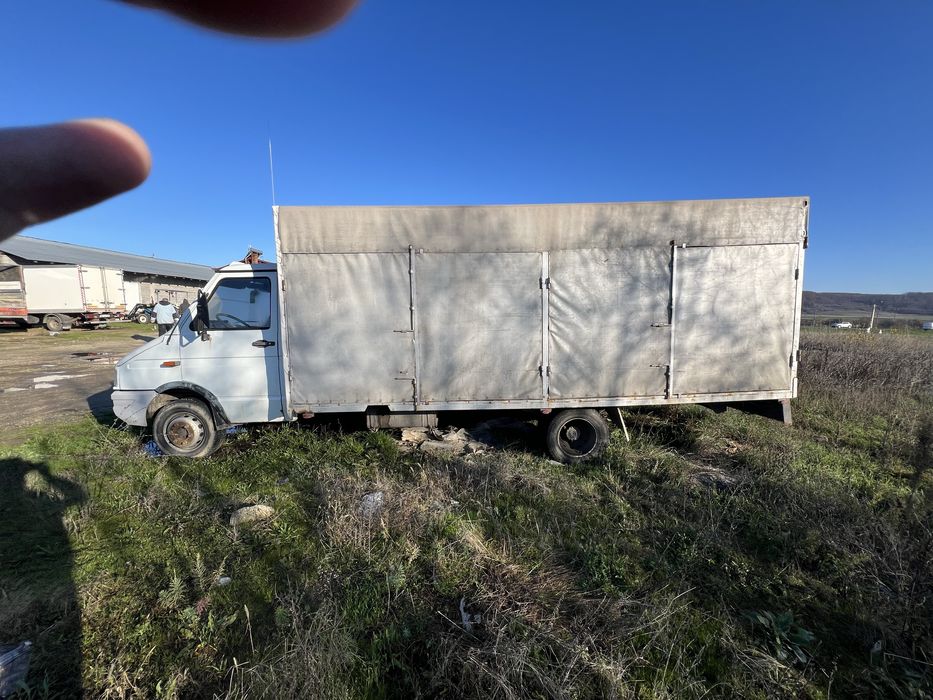 Vand Iveco 2,5 cu turbo