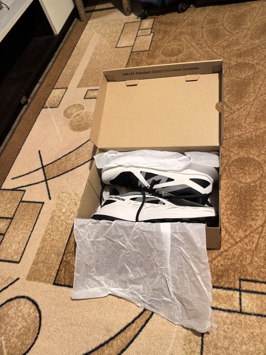 *Чисто нови* обувки "Salomon Ultra Flow"