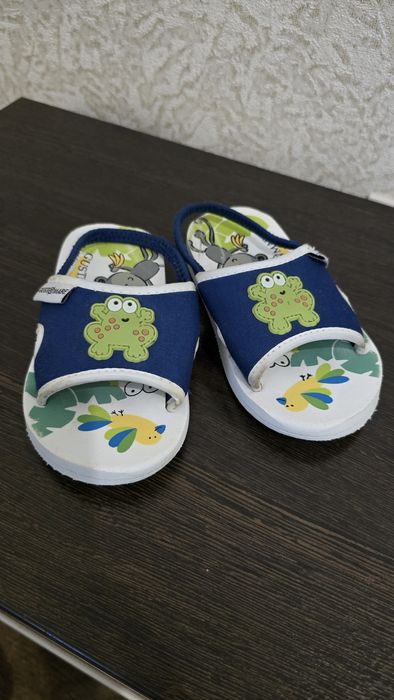 Сланцы детские 23-24р