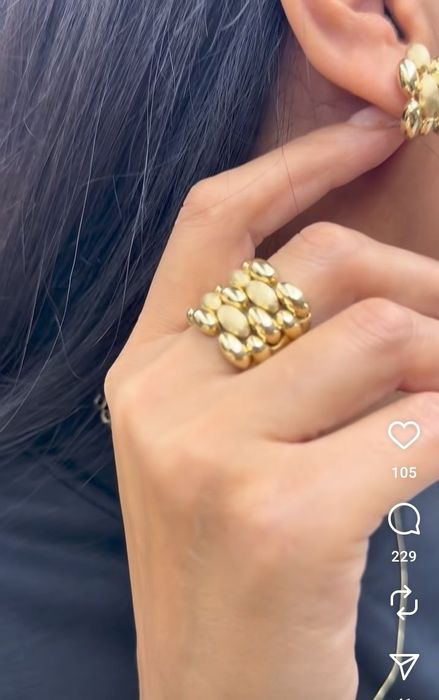 Turk tilla braslet bilan zanjirini sotaman  585gramini 85dan berv