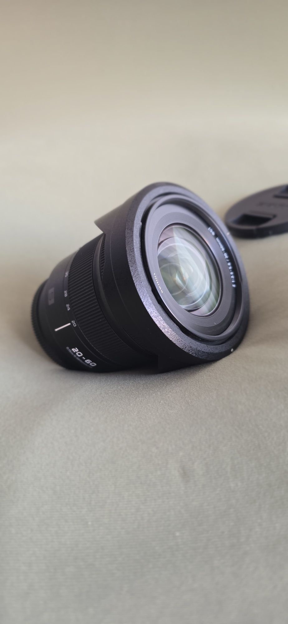 Panasonic lumix a 20-60 L mount