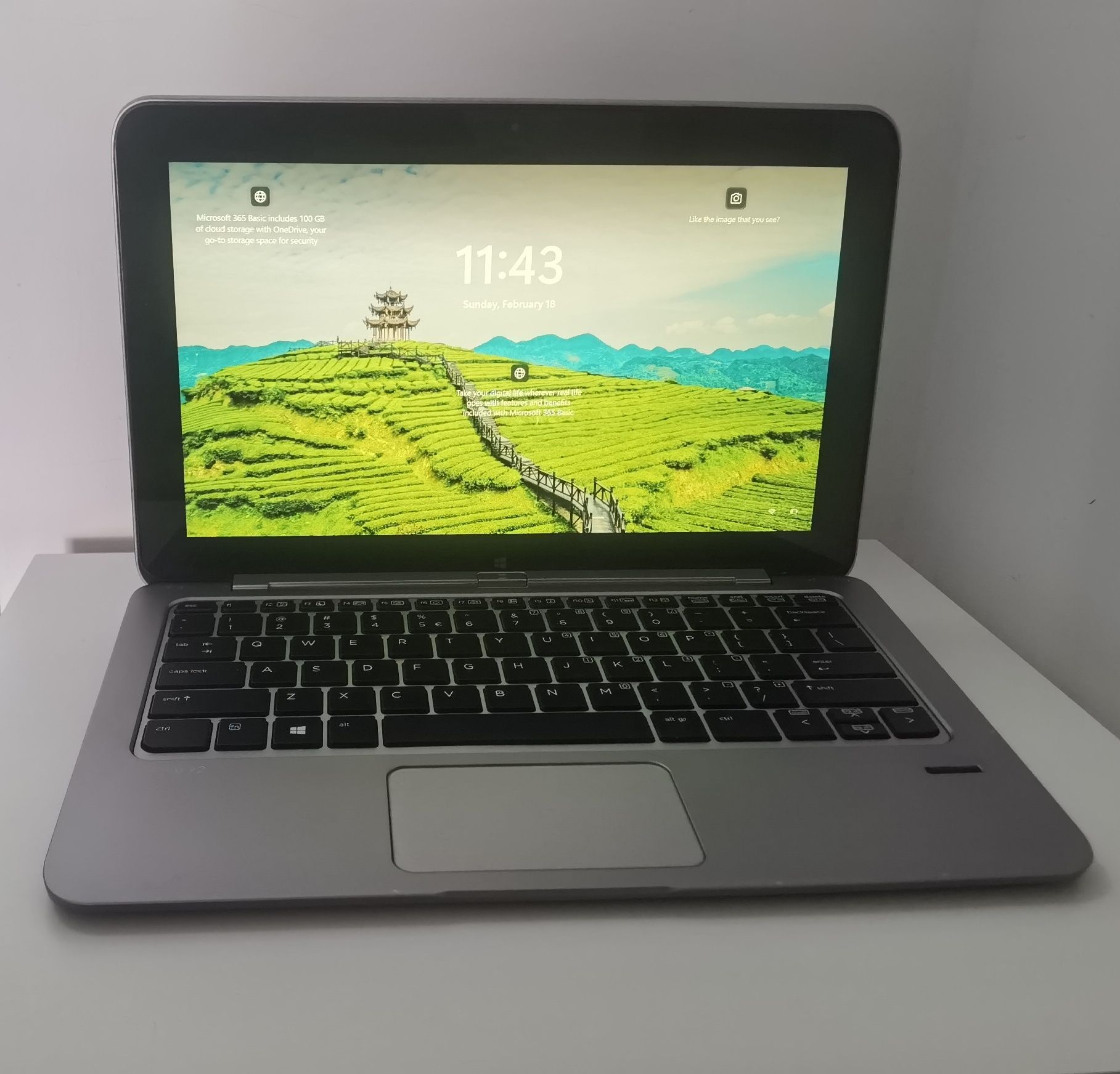 Laptop/tabletă HP Elite X2 1011 G1 cu tastatură luminată Windows 11