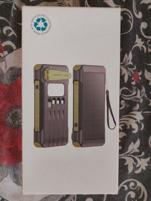 Baterie externă Soldy cu dinam solar de 10.000 mAh