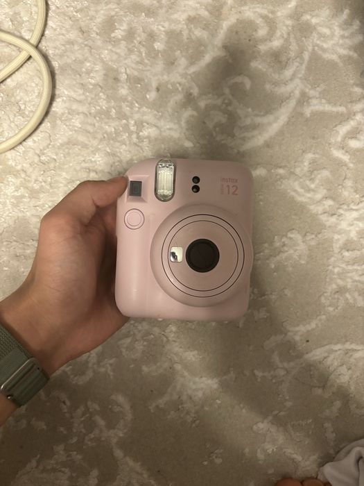 instax 12 mini розывый