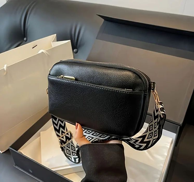 Дамска чанта черна