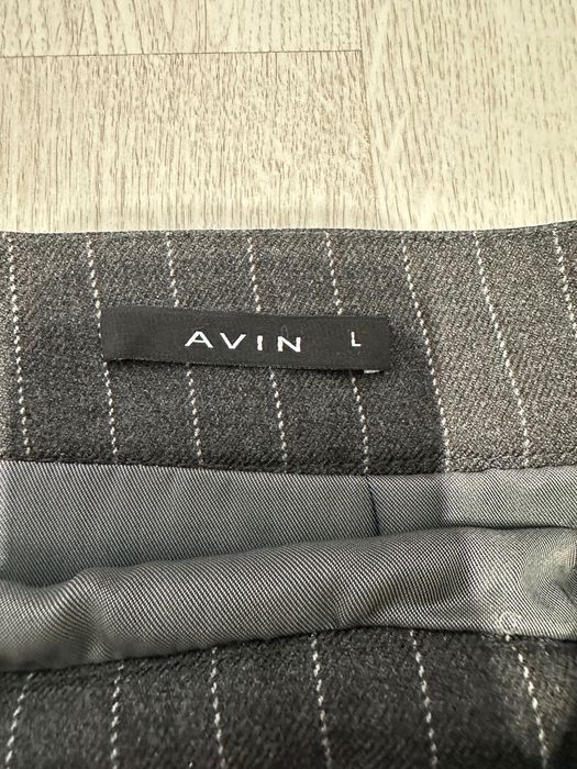 Пола Avin размер L