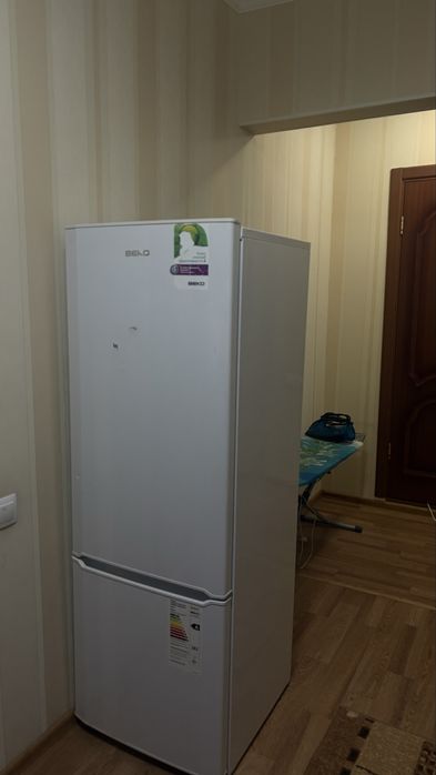 Продаю холодильник