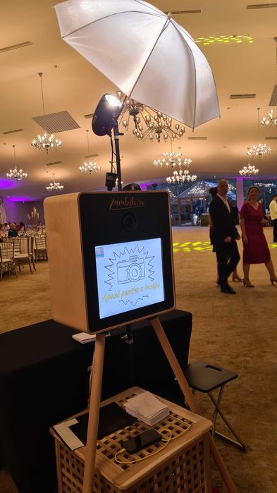 Cabina foto/ Platforma 360/ Baloane fum/ Baloane explozive/ Fum Greu