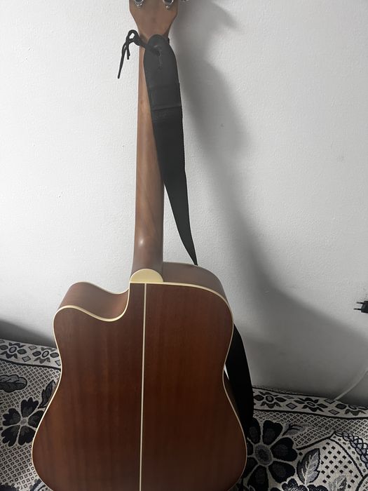 Гитара Adagio срочно продается