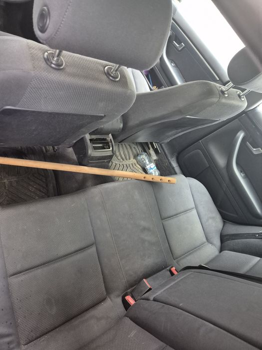 Vând audi A4 2,5