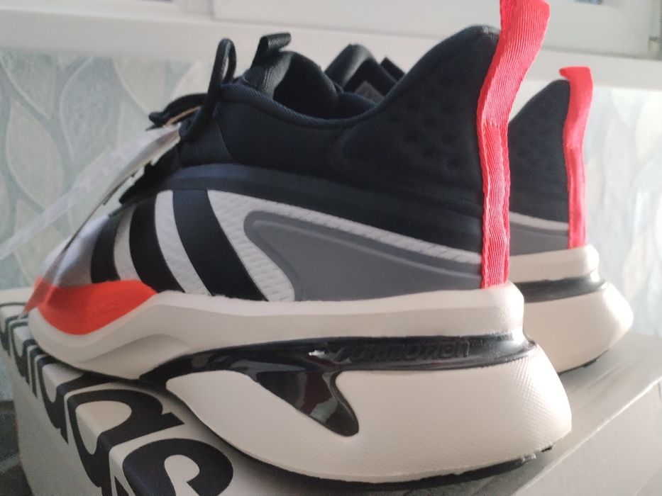 Adidas Alpha response 43 1/3