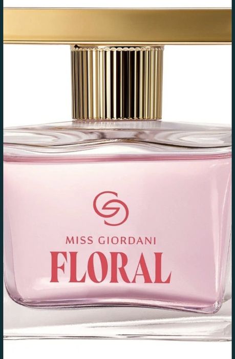 Vând PARFUM Giordani Gold Essenta  și alte prfumuri