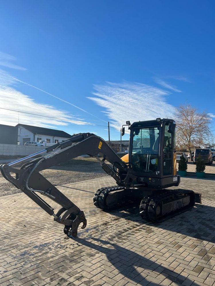 Miniexcavator Volvo ECR50D