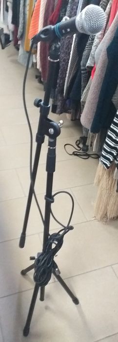 Microfon profesional Germany electronic cu stativ inclus