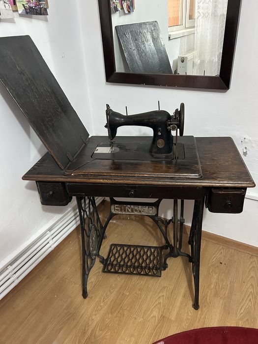 Masina de cusut Singer fumctionala