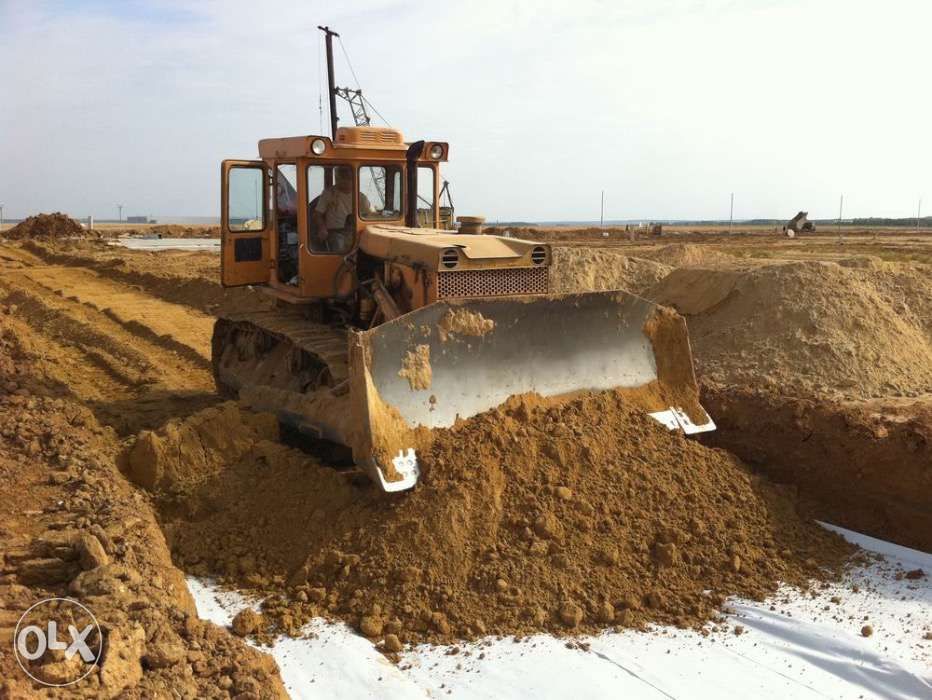 Земляные и др работы с применением спецтехники: планировка разработка,